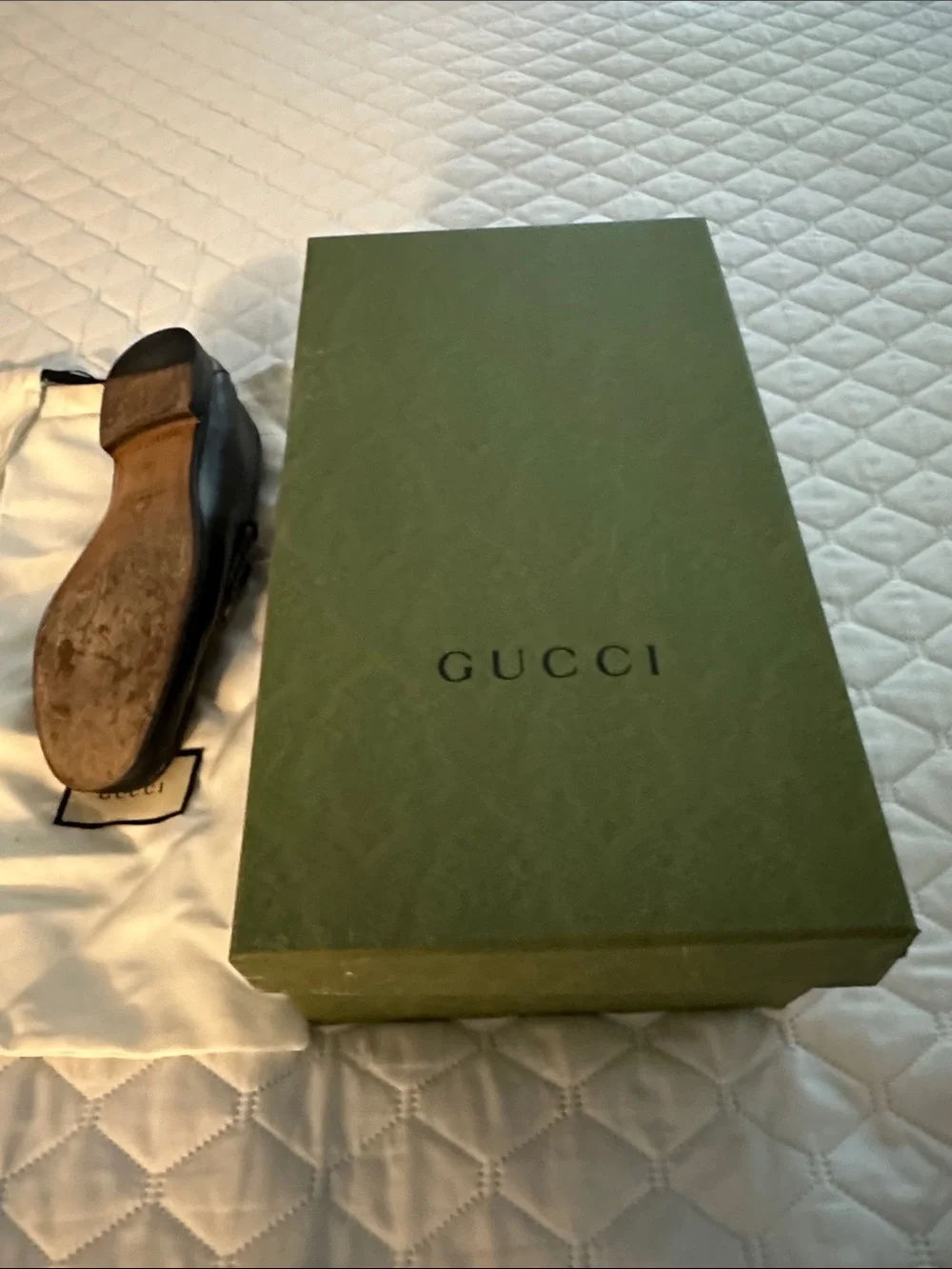 Gucci Black Leather Horsebit (Silver)Slip-On Loafers, 8, Great Condition